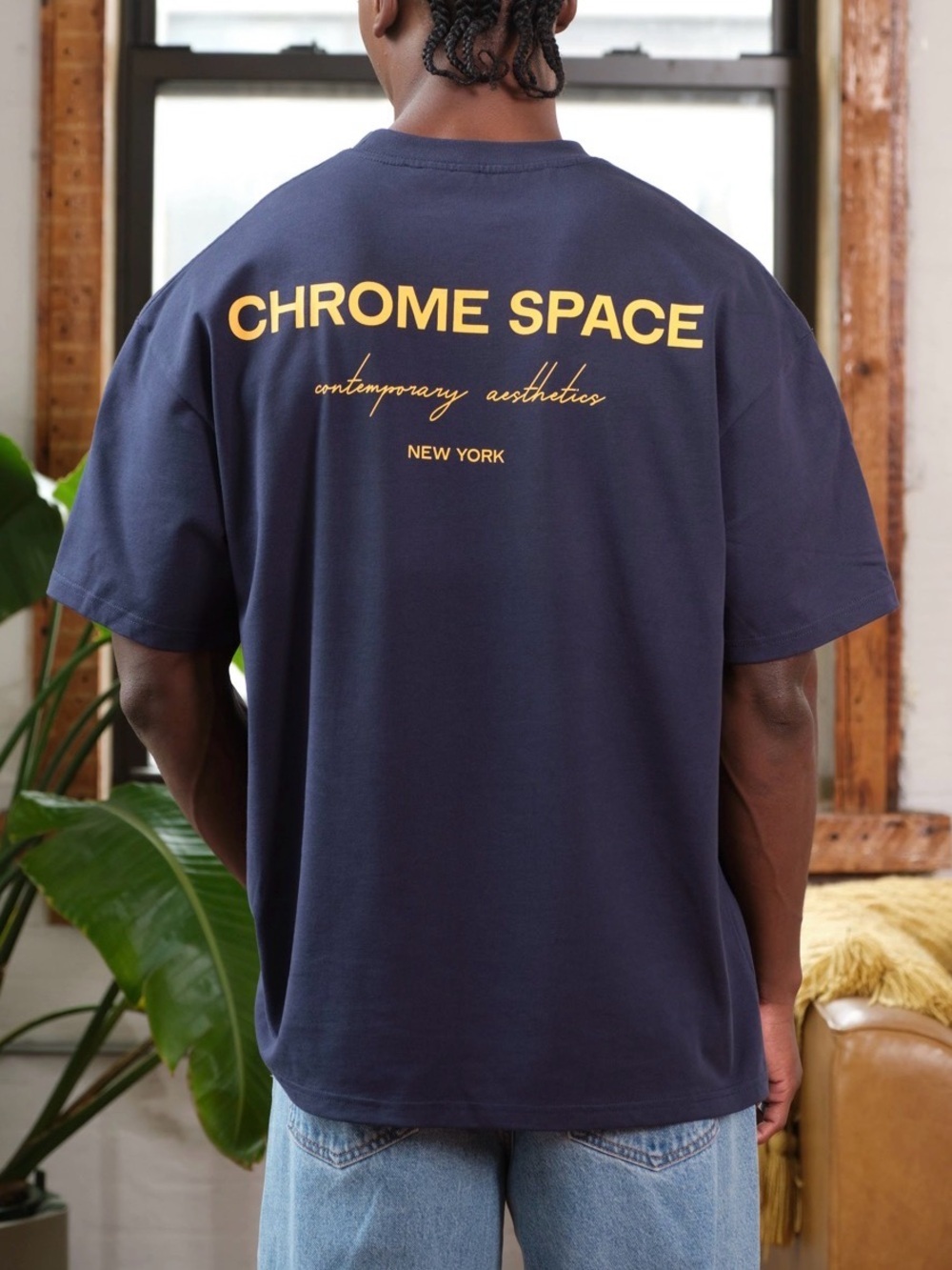 Chrome Space Men’s CS Box T-Shirt Navy Blue Yellow Large L Short Sleeve NWT